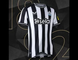 Lancement du nouveau maillot domicile Newcastle United 202324 Les